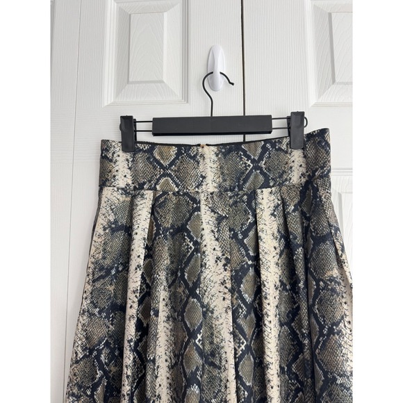 Gracia Pleated Satin Wide Leg Pants Women Medium  Snake Print Flowy Boho - Picture 3 of 13